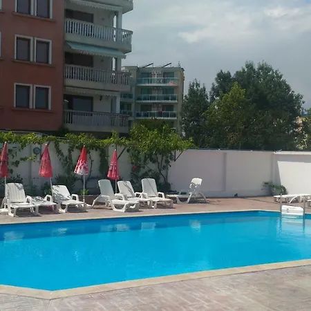 Apartman Aura *